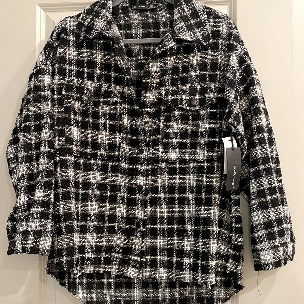 NWT Black Tape Black-White Raw Edge, size Small/Medium